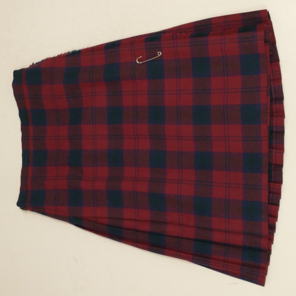 Scottish Wool Kilt Wrap Skirt 100% Wool High Quality Traditional Tartan Burgundy - Picture 10 of 11
